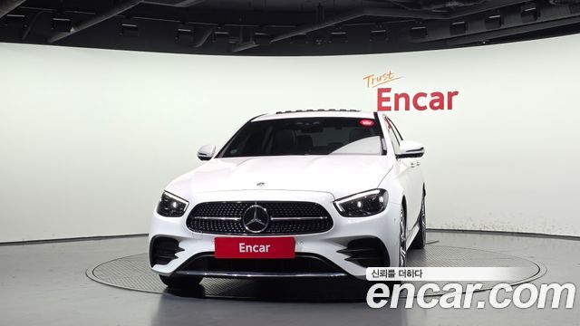 Mercedes-Benz E-Class E220d 4MATIC AMG Line — пробег 89 766 км — фото 3 из 5