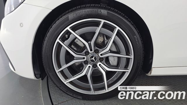 Mercedes-Benz E-Class E220d 4MATIC AMG Line — пробег 89 766 км — фото 5 из 5
