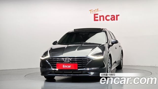 Hyundai Sonata 2.0 Premium — пробег 63 943 км — фото 3 из 5