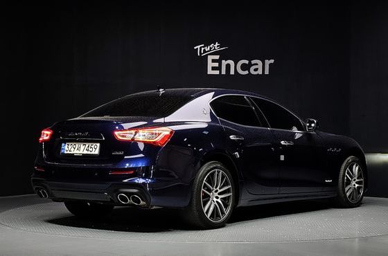 Maserati Ghibli 3.0 GranSport 3rd — пробег 65 486 км — фото 2 из 5