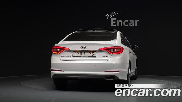 Hyundai Sonata 1.7 Diesel Smart Special — пробег 123 917 км — фото 4 из 5