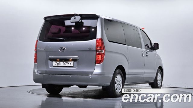 Hyundai Starex 12-Seater Wagon Modern — пробег 172 469 км — фото 2 из 5