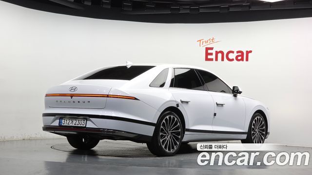 Hyundai Grandeur из Кореи Encar