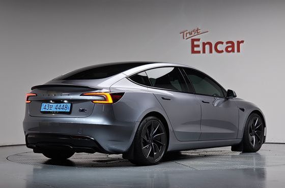 Tesla Model 3 Performance AWD — пробег 1 909 км — фото 2 из 5