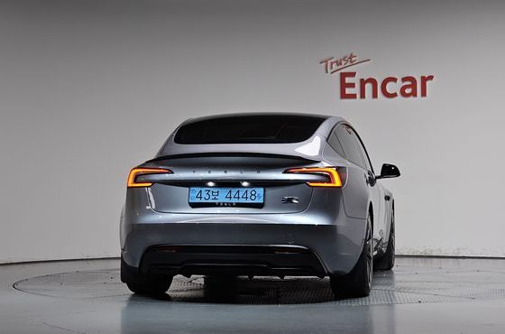 Tesla Model 3 Performance AWD — пробег 1 909 км — фото 4 из 5