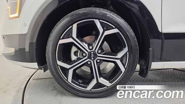 Kia Niro Signature — пробег 40 032 км — фото 5 из 5
