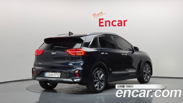 Kia Niro 1.6 HEV Noblesse Special — пробег 53 569 км — фото 2 из 5