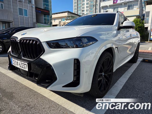 BMW X6 xDrive40d M Sport Online Exclusive — пробег 4 300 км — фото 1 из 5