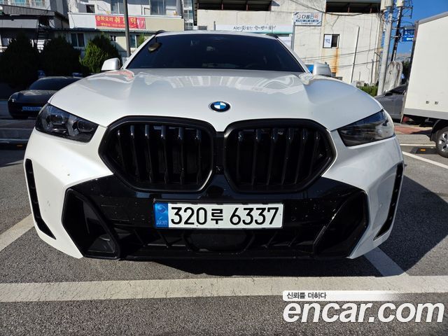 BMW X6 xDrive40d M Sport Online Exclusive — пробег 4 300 км — фото 2 из 5