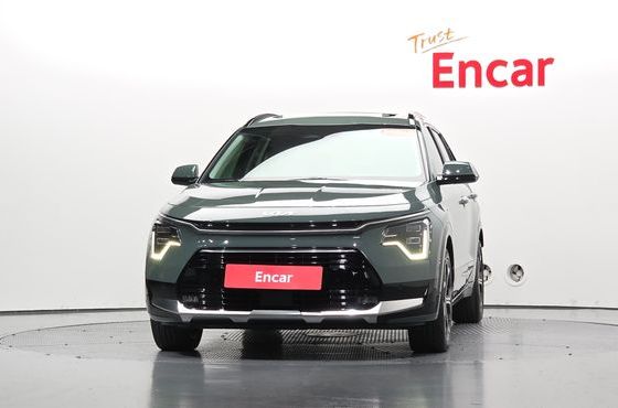 Kia Niro Signature — пробег 44 781 км — фото 3 из 5