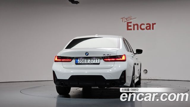 BMW 3-Series из Кореи Encar