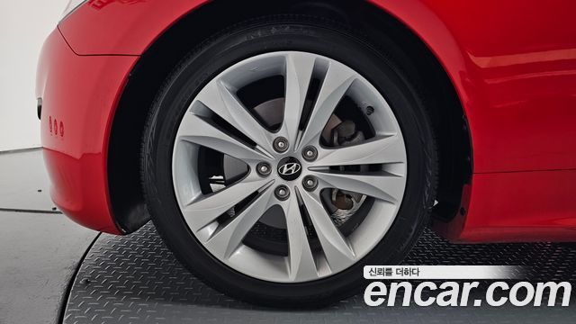 Hyundai Genesis из Кореи Encar