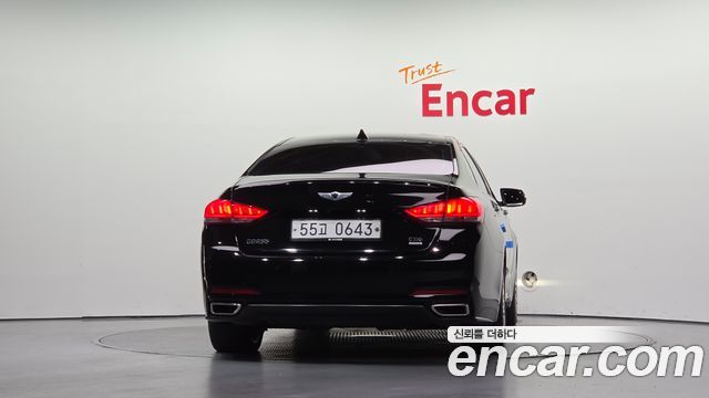 Hyundai Genesis из Кореи Encar