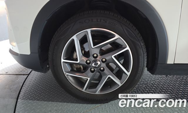 Ssangyong TIBOLI из Кореи Encar