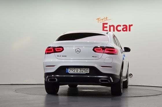Mercedes-Benz GLC-Class GLC300e 4MATIC Coupe — пробег 150 329 км — фото 4 из 5