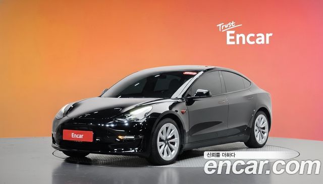 Tesla Model 3 Long Range AWD — пробег 69 621 км — фото 1 из 5