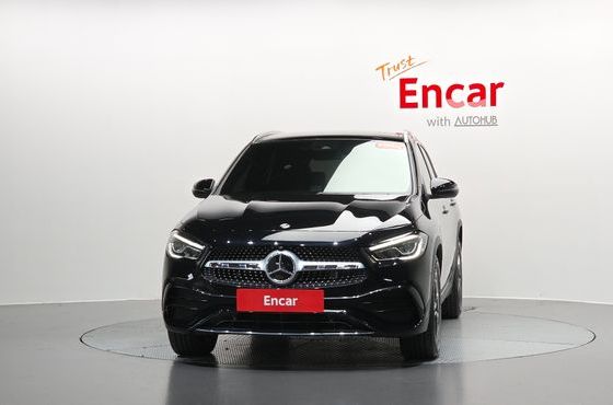 Mercedes-Benz GLA-Class GLA250 4MATIC — пробег 15 017 км — фото 3 из 5