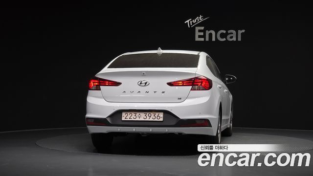 Hyundai AVANTE 1.6 Smart — пробег 4 635 км — фото 4 из 5