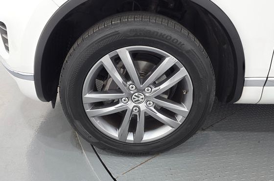Volkswagen Touareg V6 3.0 TDI Bluemotion 7P5 — пробег 155 918 км — фото 5 из 5