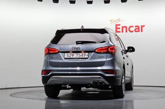 Hyundai Santafe Diesel 2.0 2WD Exclusive — пробег 131 214 км — фото 4 из 5