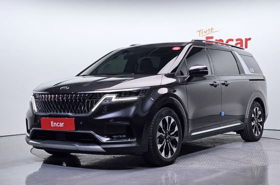 Kia Carnival Diesel 9-Seater Signature — пробег 91 501 км — фото 1 из 5