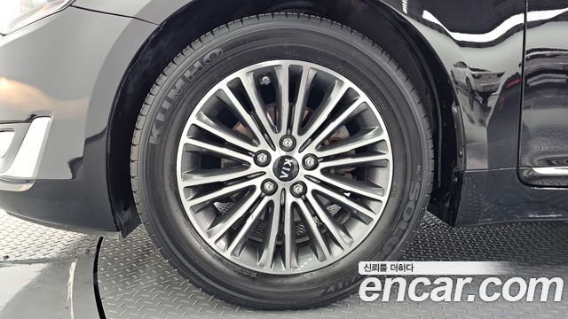 Kia K7 из Кореи Encar