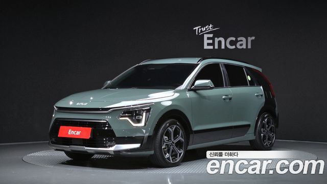 Kia Niro Signature — пробег 39 401 км — фото 1 из 5