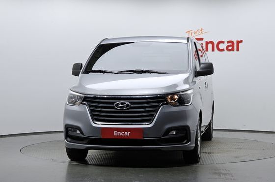 Hyundai Starex Van 3-Seater Smart — пробег 124 615 км — фото 3 из 5
