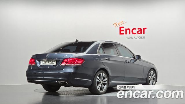 Mercedes-Benz E-Class из Кореи Encar