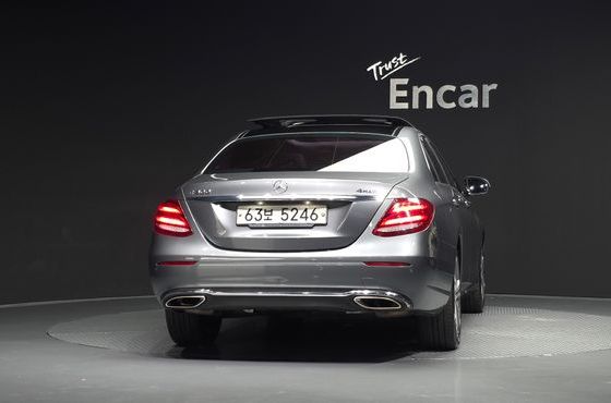 Mercedes-Benz E-Class E300 4MATIC AV Intelligent Drive — пробег 155 167 км — фото 4 из 5