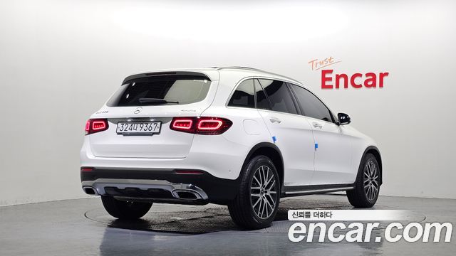 Mercedes-Benz GLC-Class GLC300 4MATIC — пробег 56 119 км — фото 2 из 5