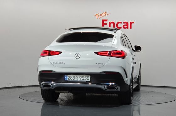 Mercedes-Benz GLE-Class GLE400d 4MATIC Coupe — пробег 33 573 км — фото 4 из 5