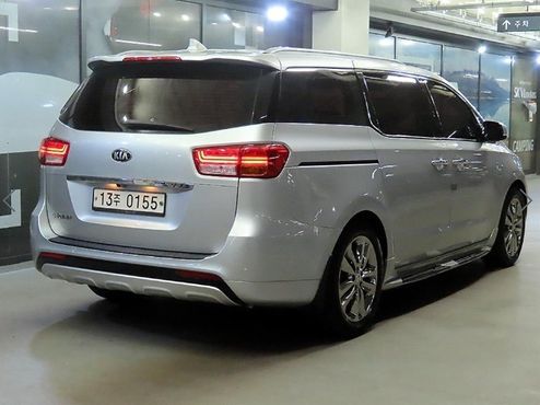 Kia Carnival 9-seater Noblesse — пробег 156 767 км — фото 4 из 5