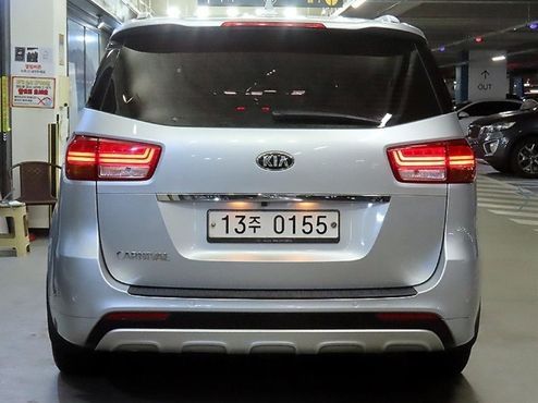 Kia Carnival 9-seater Noblesse — пробег 156 767 км — фото 5 из 5
