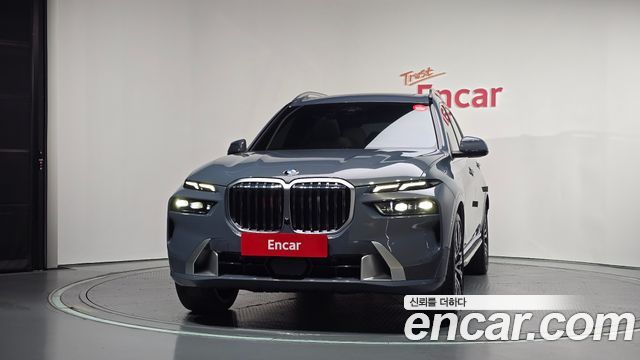BMW X7 xDrive 40i Design Pure Excellence Frist Edition 6STR — пробег 39 482 км — фото 3 из 5