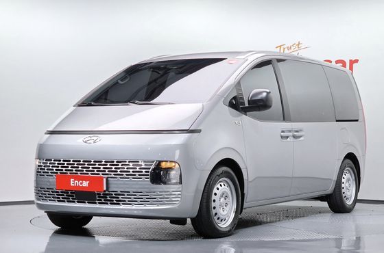 Hyundai Staria Tourer 11-Seater Smart — пробег 8 631 км — фото 1 из 5