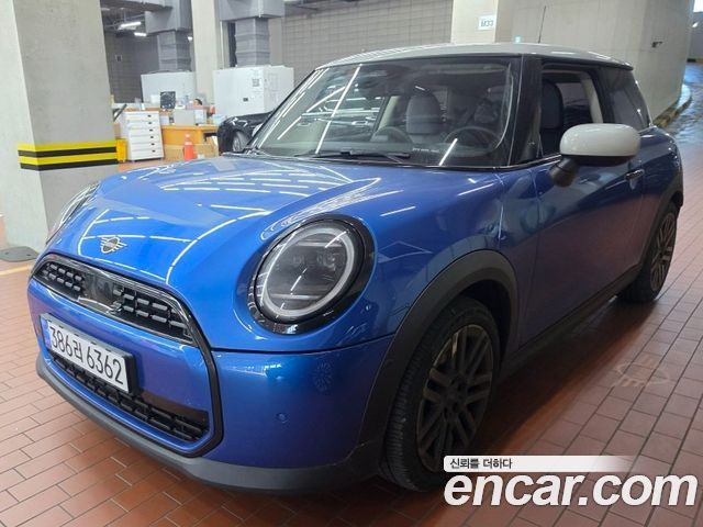 Mini Cooper Classic — пробег 11 880 км — фото 2 из 5