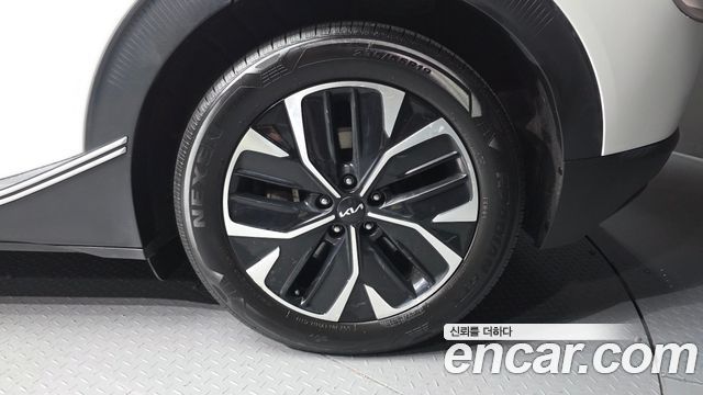 Kia EV6 из Кореи Encar
