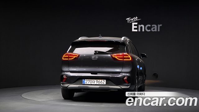 Kia Niro из Кореи Encar