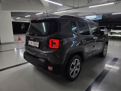 Jeep Renegade 2.0 Diesel Limited High AWD — пробег 70 539 км — фото 4 из 5