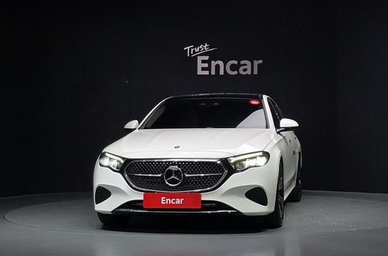 Mercedes-Benz E-Class E200 Avantgarde — пробег 22 514 км — фото 3 из 5