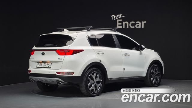 Kia Sportage Diesel 2WD Noblesse Plus — пробег 172 061 км — фото 2 из 5