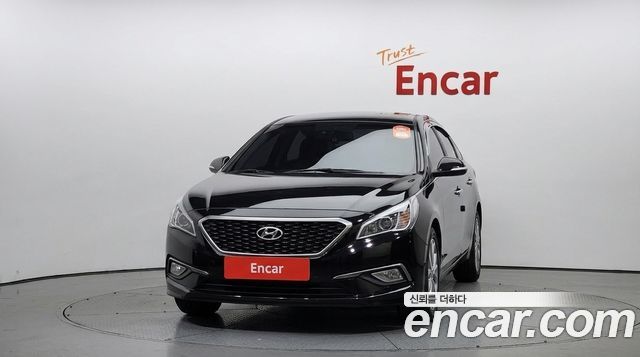 Hyundai Sonata 2.0 Smart — пробег 99 999 км — фото 3 из 5