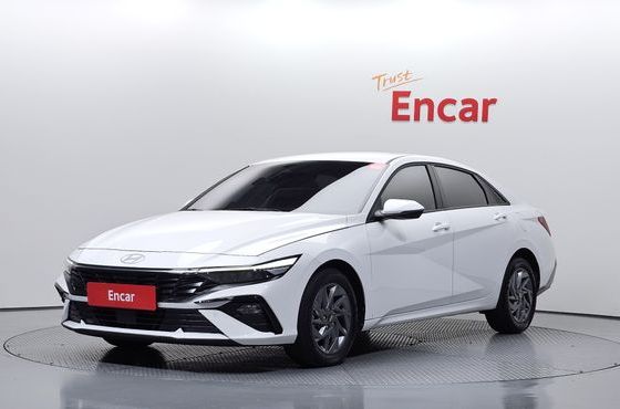 Hyundai AVANTE 1.6 Modern — пробег 12 684 км — фото 1 из 5