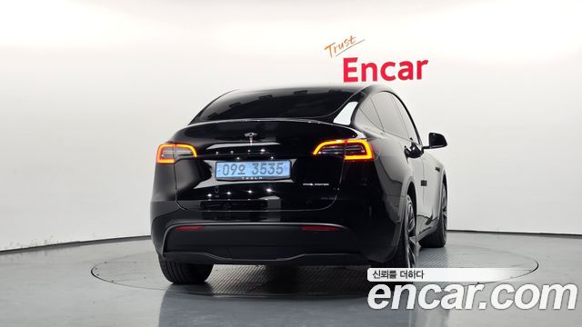 Tesla Model Y Long Range AWD — пробег 84 842 км — фото 4 из 5