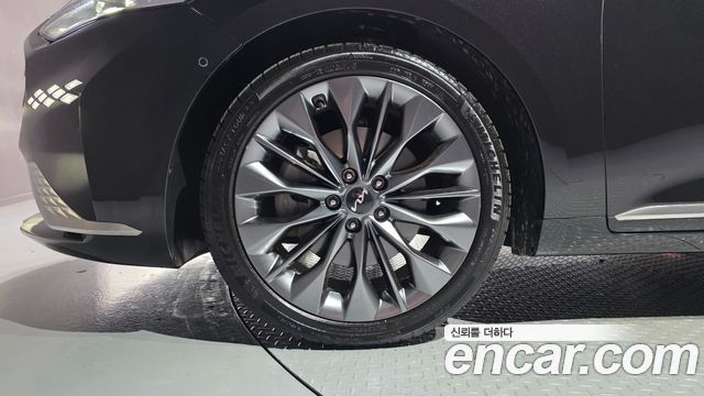 Kia K8 из Кореи Encar