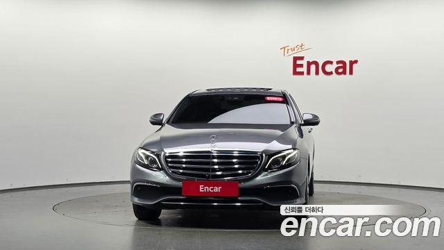 Mercedes-Benz E-Class E300 4MATIC Exclusive — пробег 106 448 км — фото 3 из 5