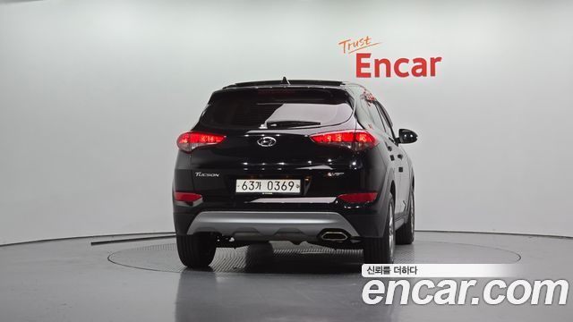 Hyundai Tucson Diesel 1.7 2WD Modern — пробег 184 653 км — фото 4 из 5
