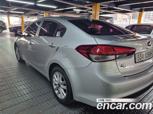 Kia K3 Trendy Style — пробег 98 900 км — фото 2 из 5