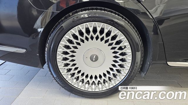 Genesis G90 из Кореи Encar